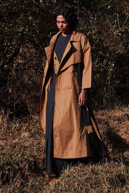Kharakapas_Beige Cotton Solid Trench Coat _Online_at_Aza_Fashions