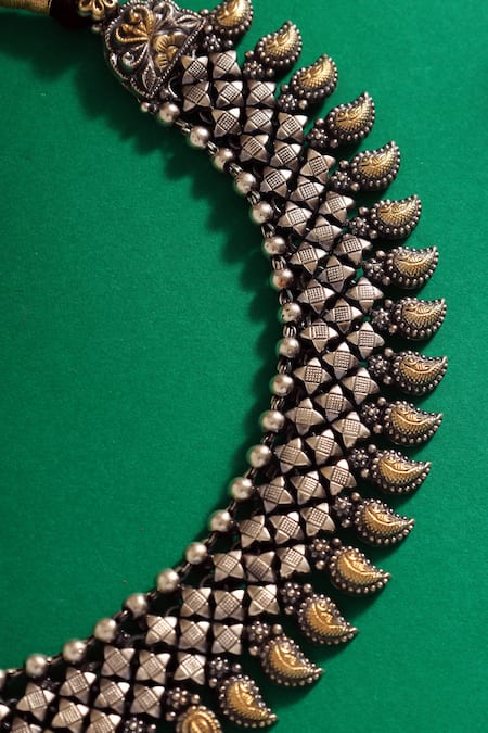 Mero Jewellery_Silver Plated Stones Paisley Dangler Necklace Set_Online_at_Aza_Fashions