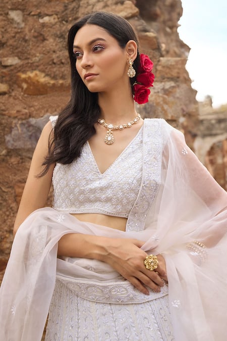 Ronak And Shruti Ivory Linen, Satin, Organza Embroidery V-neck Kashmiri Lehenga Set Online at Aza Fashions Ronak And Shruti_Ivory Linen, Satin, Organza Embroidery V-neck Kashmiri Lehenga Set _Online_at_Aza_Fashions