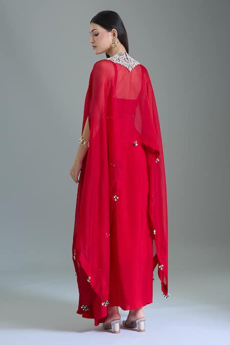 Prisho Dori Embroidered Kaftan Set 