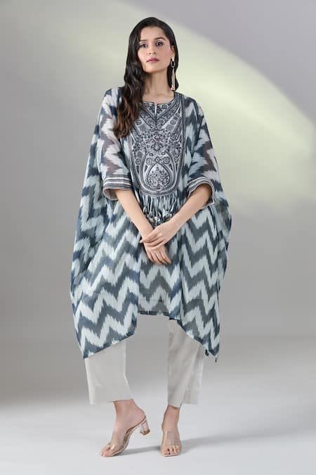 Shop_Prisho_Gray Cotton Tassels Split V-neck Ikkat Print Kaftan Set With Pant 
