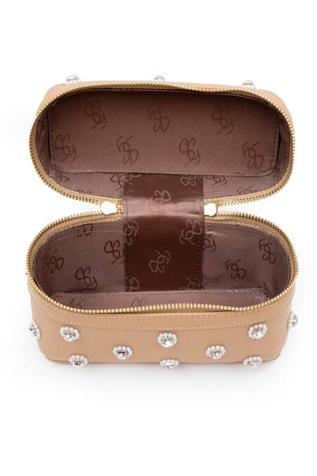 Buy_SG Collection By Sonia Gulrajani_Beige Pearls, Stones And Embroidered Handbag _Online_at_Aza_Fashions