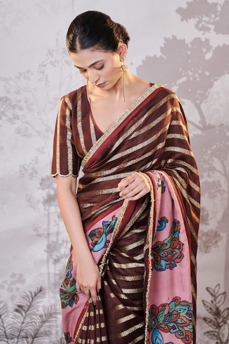Aamra By Lavanya Brown Silk, Chanderi Embroidery, Sequins Plunge Hand Painted Kalamkari Saree Set at Aza Fashions Aamra By Lavanya_Brown Silk, Chanderi Embroidery, Sequins Plunge Hand Painted Kalamkari Saree Set _at_Aza_Fashions
