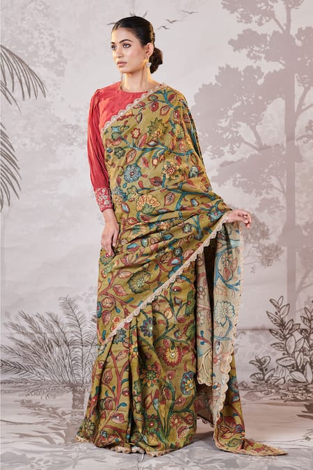 AAMRA BY LAVANYA Kalamkari Scallop Hem Saree Set 