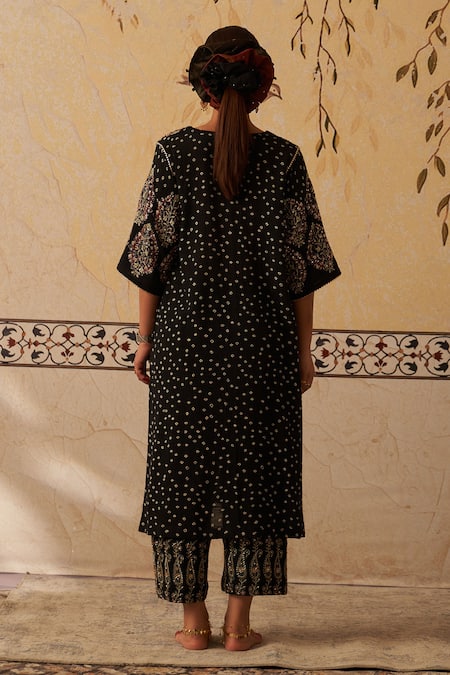 Rekha Agra Black Bandhej Ajrakh Handblock Kurta Set