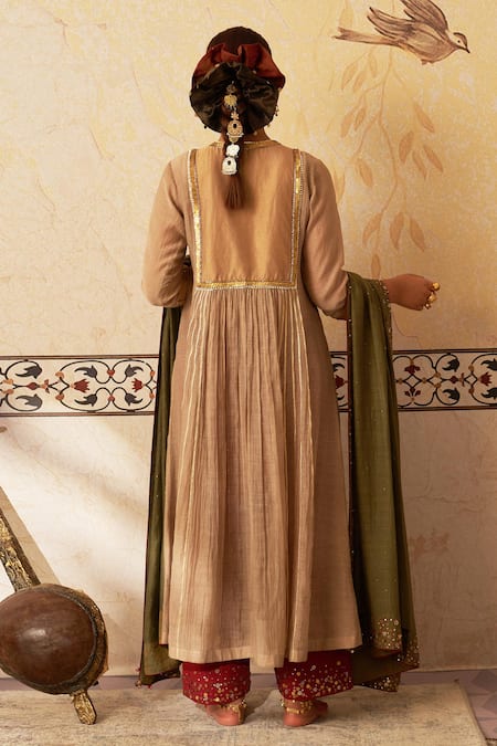 Shop_Rekha Agra_Beige Chanderi, Cotton Mirrors, Sequins Round Mukaish Embroidered Kurta Pant Set _at_Aza_Fashions