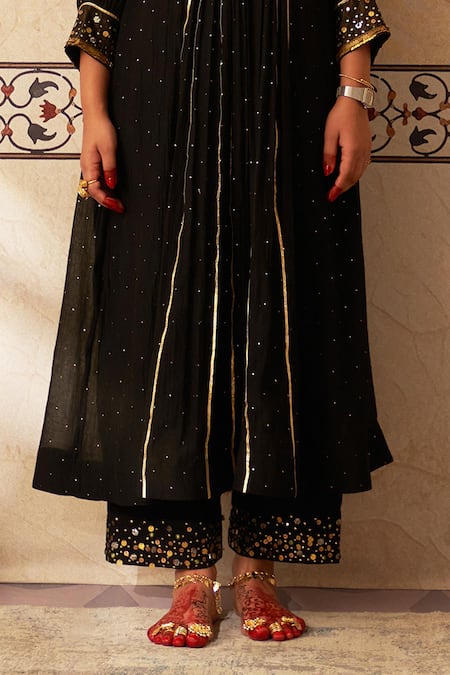 Rekha Agra_Black Organza, Cotton, Chanderi Sequins V-neck Mukaish Embroidered Anarkali Set _Online_at_Aza_Fashions