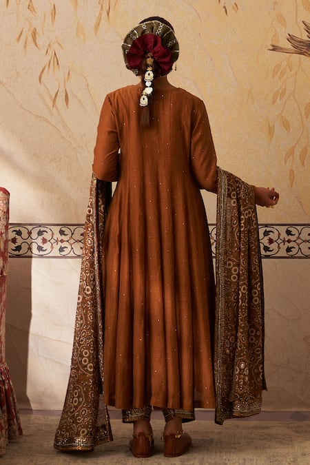 Rekha Agra Mukaish Embroidered Anarkali Set 