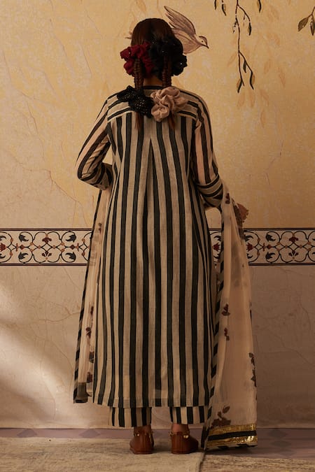 Rekha Agra Black & White Striped Gota Kurta Set 