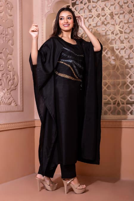 Namrataa Nopany_Black Silk Cut Work Round Neck Cutdana Wave Embroidered Kaftan And Pant _Online_at_Aza_Fashions