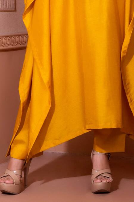 Buy_Namrataa Nopany_Yellow Silk Sequins Round Neck Wing Embroidered Kaftan And Pant Set _Online_at_Aza_Fashions