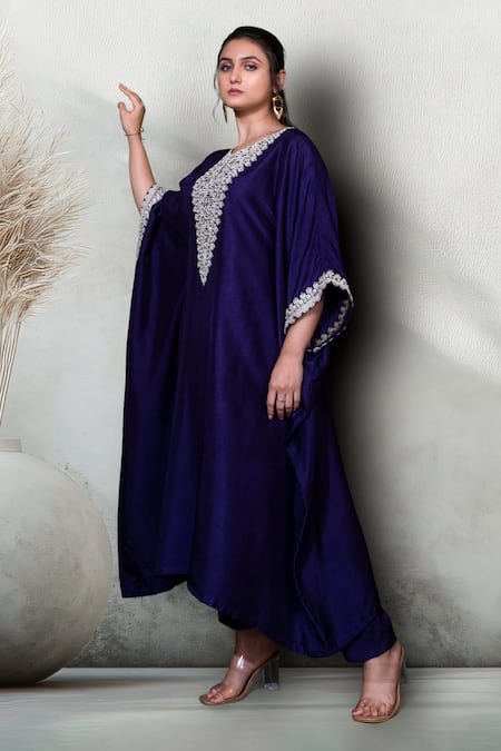 Buy_Namrataa Nopany_Purple Silk Embroidery Round Neck Dori Bloom Kaftan With Pant _Online_at_Aza_Fashions