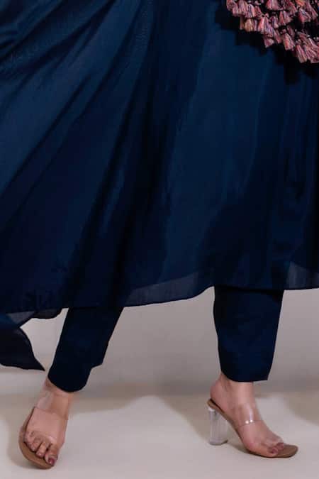 Buy_Namrataa Nopany_Blue Muslin Dori And Bead Embroidered Cape Set _Online_at_Aza_Fashions