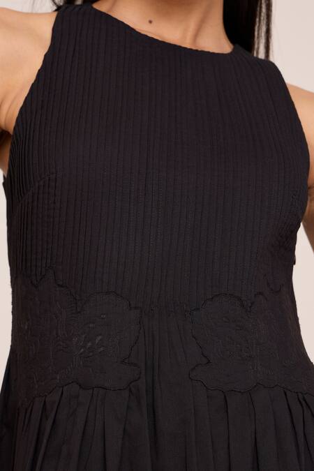 Buy The Summer House Black Organza Embroidery Round Neck Midi Dress Buy_The Summer House_Black Organza Embroidery Round Neck Midi Dress