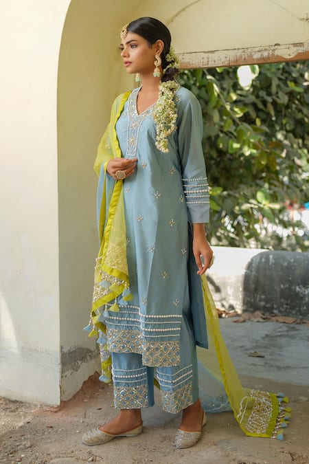 Tamaraa By Tahani_Blue Taffeta, Silk Pearls, Sequins, Hand Embroidered Kurta Set With Dupatta _at_Aza_Fashions