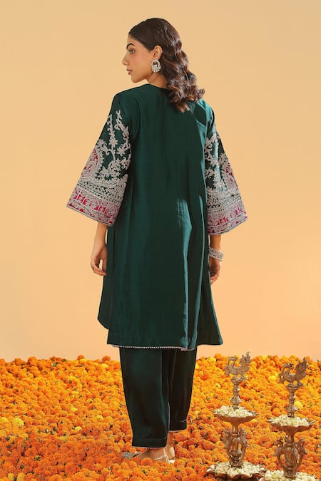 Shop_Sheetal Batra_Black Bamboo, Silk, Chanderi Embroidery, Gota Patti Kashmiri Choga Kurta Set _at_Aza_Fashions