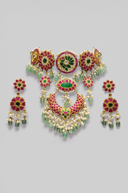 Prestones Floral Cutwork Embellished Necklace Set 