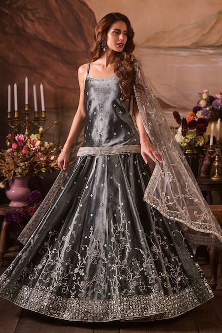 Lashkaraa Gray Velvet, Net Sequins, Zari, Embroidery Scoop Neck Bahara Kurta Set Online at Aza Fashions Lashkaraa_Gray Velvet, Net Sequins, Zari, Embroidery Scoop Neck Bahara Kurta Set_Online_at_Aza_Fashions