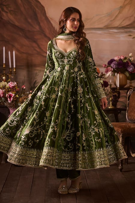 Lashkaraa Green Net, Velvet, Silk, Cotton Sequins, Zari Gulbahar Embroidered Anarkali Set Online at Aza Fashions Lashkaraa_Green Net, Velvet, Silk, Cotton Sequins, Zari Gulbahar Embroidered Anarkali Set_Online_at_Aza_Fashions