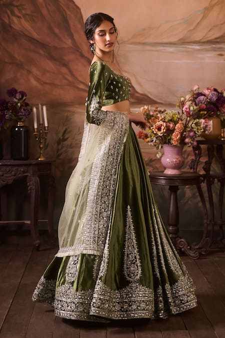 Lashkaraa Green Net, Velvet Sequins, Zari, Embroidery Round Neck Ornate Bloom Lehenga Set Online at Aza Fashions Lashkaraa_Green Net, Velvet Sequins, Zari, Embroidery Round Neck Ornate Bloom Lehenga Set_Online_at_Aza_Fashions