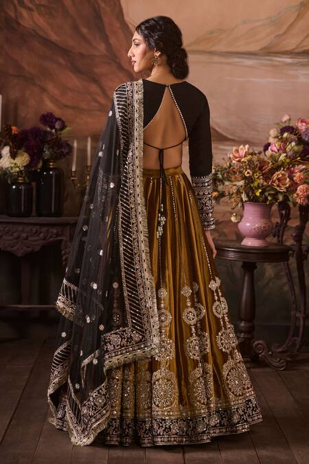Shop Lashkaraa Yellow Velvet, Net, Silk Sequins, Zari, Embroidery Mandala Bloom Lehenga Set at Aza Fashions Shop_Lashkaraa_Yellow Velvet, Net, Silk Sequins, Zari, Embroidery Mandala Bloom Lehenga Set_at_Aza_Fashions