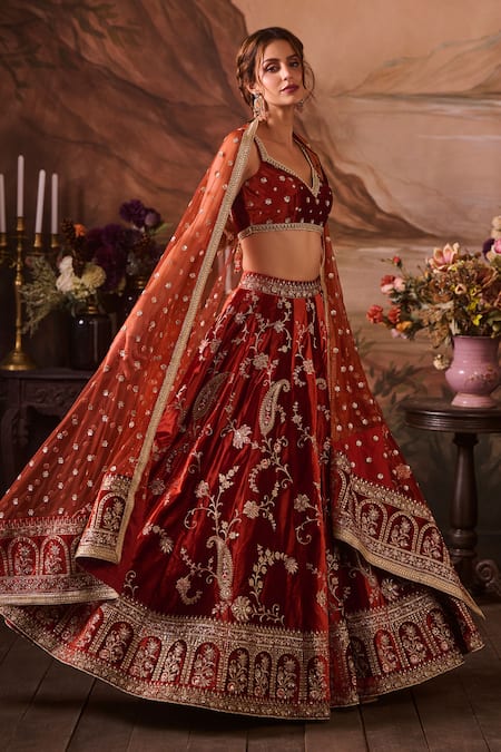 Buy_Lashkaraa_Orange Net, Velvet Sequins, Zari Paisley Bloom Embroidered Lehenga Set _Online_at_Aza_Fashions