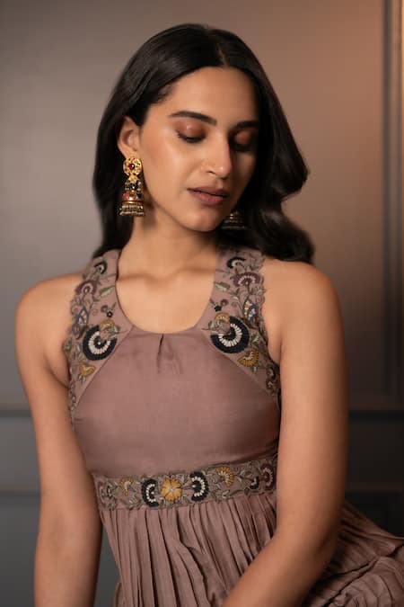 Shop Neelu And Manvi Pink Cotton, Silk Embroidery Round Neck Floral Thread Jumpsuit And Belt Online at Aza Fashions Shop_Neelu And Manvi_Pink Cotton, Silk Embroidery Round Neck Floral Thread Jumpsuit And Belt _Online_at_Aza_Fashions