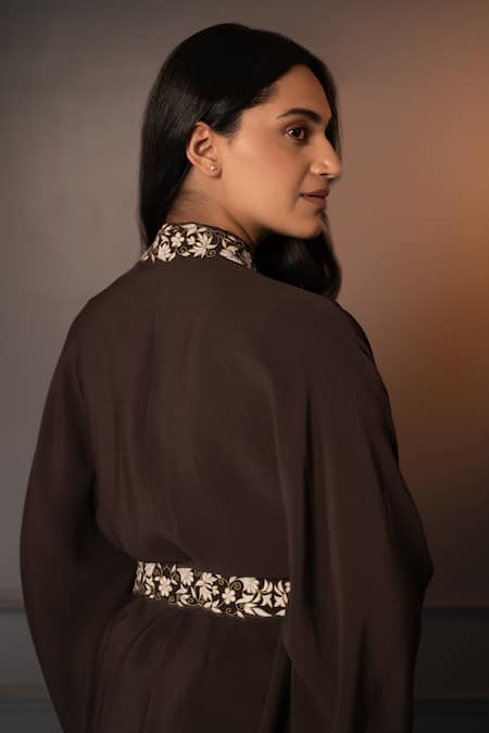 Neelu And Manvi Floral Vine Embroidered Top & Pant Set 