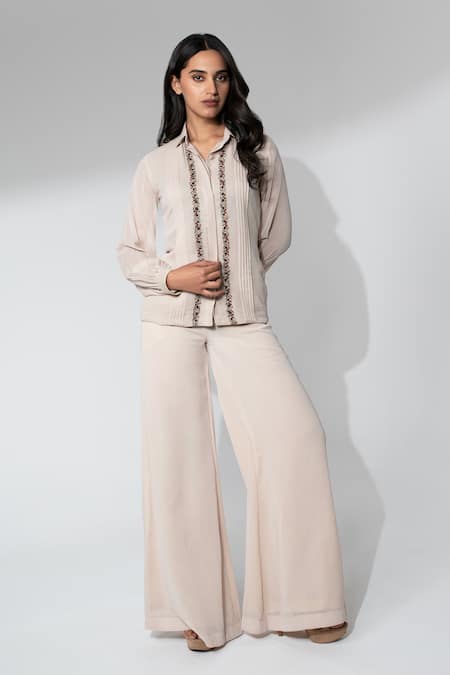 Neelu and Manvi Thread Embroidered Shirt With Pant 