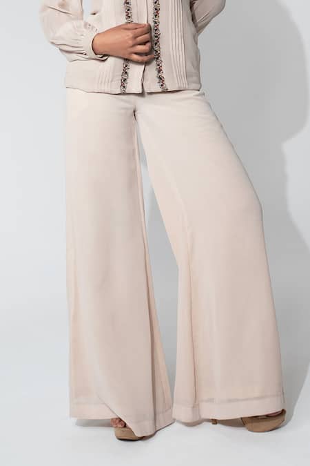 Neelu And Manvi_Cream Georgette Embroidery Collared Shirt And Pant Set _Online_at_Aza_Fashions