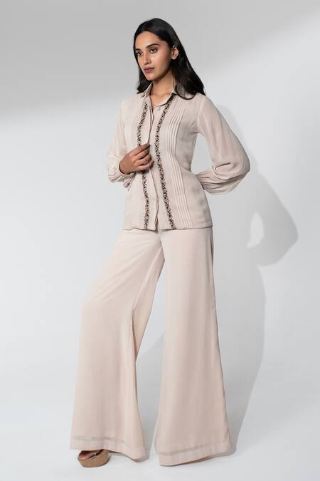 Shop_Neelu And Manvi_Cream Georgette Embroidery Collared Shirt And Pant Set _Online_at_Aza_Fashions