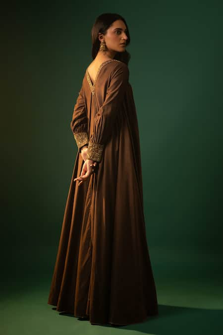 Neelu And Manvi Floral Embroidered Yoke Gown 