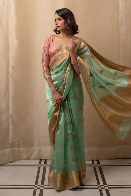 Priyanka Raajiv Green Silk, Chanderi Foil Printing Paisley Buti Saree With Blouse Online at Aza Fashions Priyanka Raajiv_Green Silk, Chanderi Foil Printing Paisley Buti Saree With Blouse _Online_at_Aza_Fashions
