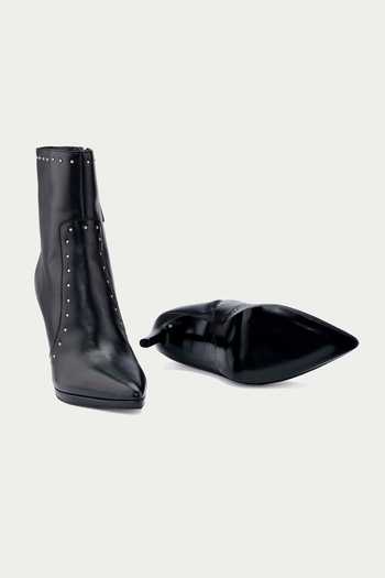 Buy Oroh Black Metallic Thread Stud Embellished Leather Ankle Boots Buy_Oroh_Black Metallic Thread Stud Embellished Leather Ankle Boots