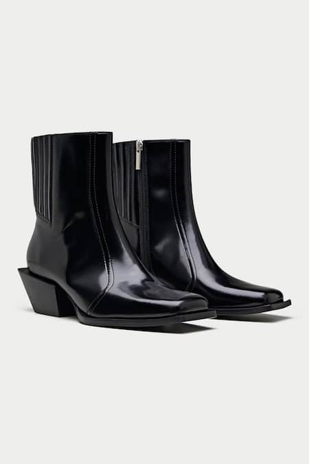 Oroh Black Pointed Toe Ankle Boots 