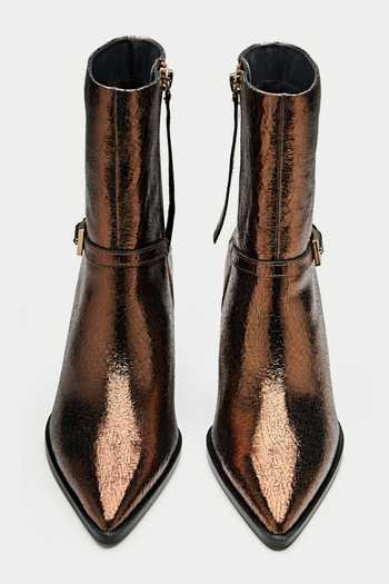 Oroh Metal Buckle Detail Ankle Boots 