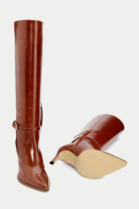 Buy_Oroh_Brown Buckles Tan Kitten Heel Knee High Boots 