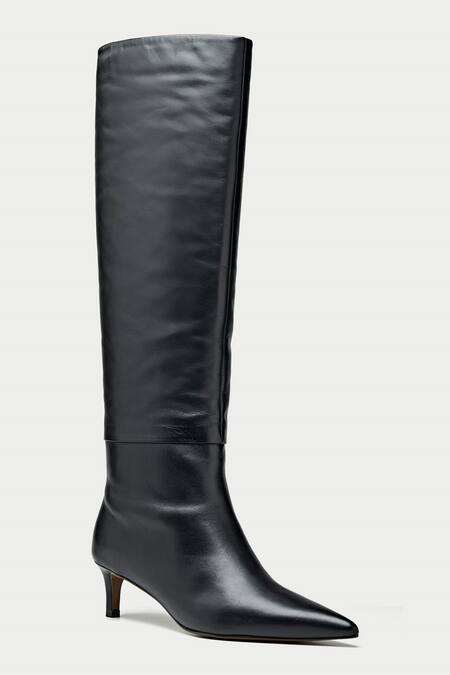 Oroh Black Genuine Leather Pointed Toe Boots at Aza Fashions Oroh_Black Genuine Leather Pointed Toe Boots _at_Aza_Fashions