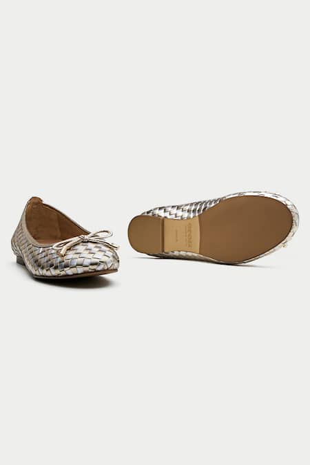 Shop Oroh Gold Woven Designer Ballerinas Online at Aza Fashions Shop_Oroh_Gold Woven Designer Ballerinas _Online_at_Aza_Fashions