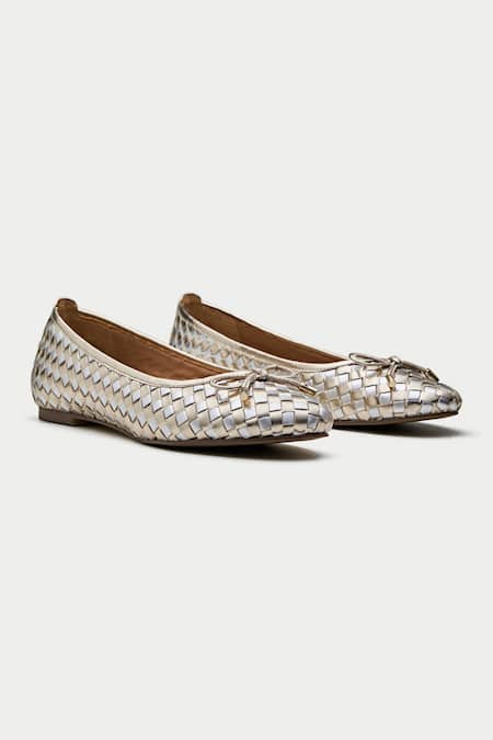 Oroh Gold Woven Designer Ballerinas at Aza Fashions Oroh_Gold Woven Designer Ballerinas _at_Aza_Fashions