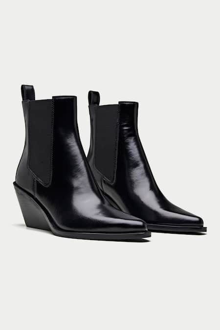 OROH Reus Pointed Toe Ankle Boots 