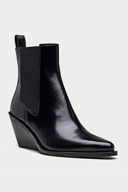 Oroh Black Pointed Toe Ankle Boots Online at Aza Fashions Oroh_Black Pointed Toe Ankle Boots _Online_at_Aza_Fashions