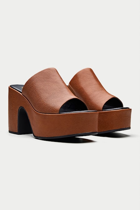 OROH Sanremo Textured Pattern Platform Sandals 