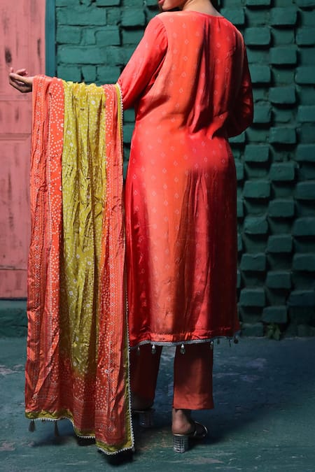 Shop Samyukta Singhania Orange Organza, Crepe Embroidery, Sequins, Beads Flower Bodice Kurta Pant Set at Aza Fashions Shop_Samyukta Singhania_Orange Organza, Crepe Embroidery, Sequins, Beads Flower Bodice Kurta Pant Set _at_Aza_Fashions