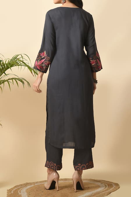 Shop Samyukta Singhania Grey Cotton, Rayon Sequins, Embroidery Round Neck Leaf Straight Kurta With Pant at Aza Fashions Shop_Samyukta Singhania_Grey Cotton, Rayon Sequins, Embroidery Round Neck Leaf Straight Kurta With Pant _at_Aza_Fashions