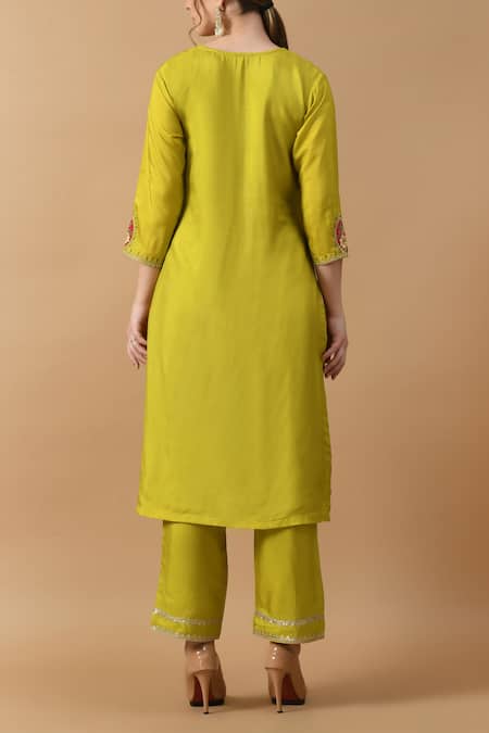 Shop_Samyukta Singhania_Green Silk, Organza Embroidery, Lace V-neck Paisley Thread Kurta And Pant Set _at_Aza_Fashions