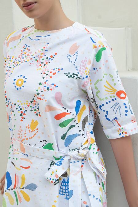Merakus_Multi Color Cotton Round Neck Floral Scribble Midi Dress _at_Aza_Fashions