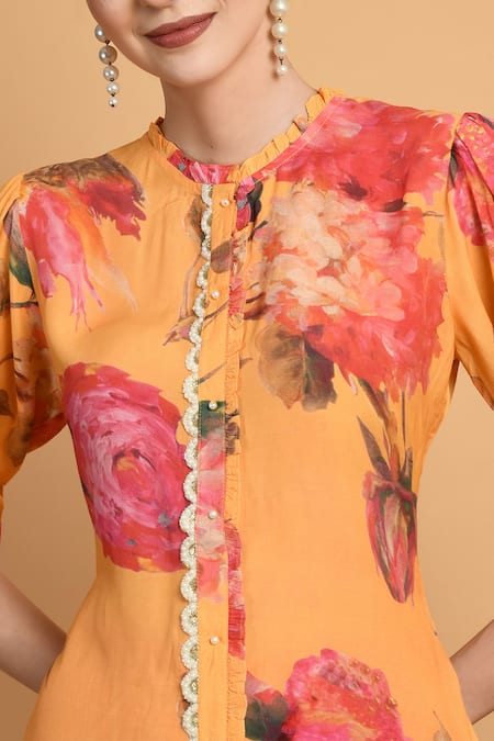 Samyukta Singhania_Pink Muslin Embroidery Round Floral Print Asymmetric Kurta And Flared Pant Set _Online_at_Aza_Fashions