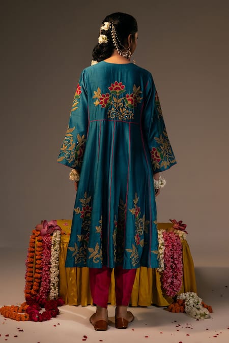 Svastih 3D Floral Applique Anarkali Set 