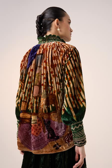 Shop Cord Green Velvet Round Neck Home Alone Print Top And Skirt Set at Aza Fashions Shop_Cord_Green Velvet Round Neck Home Alone Print Top And Skirt Set _at_Aza_Fashions